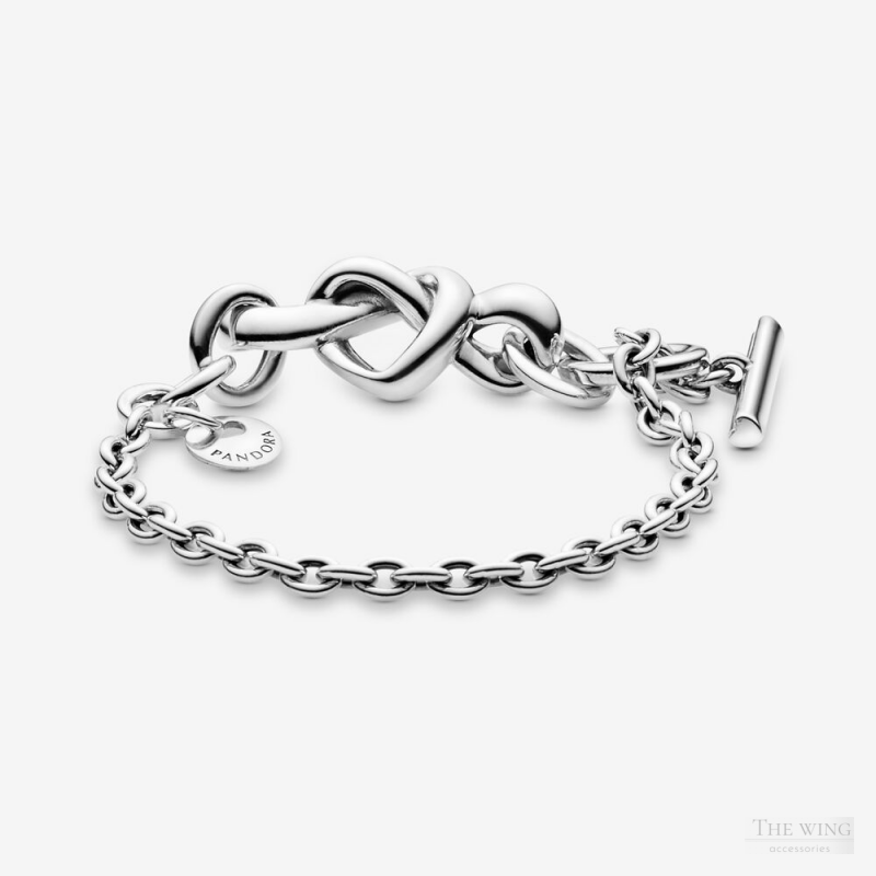 Vòng tay Pandora Moments dạng xích với khoá trái tim T-bar
